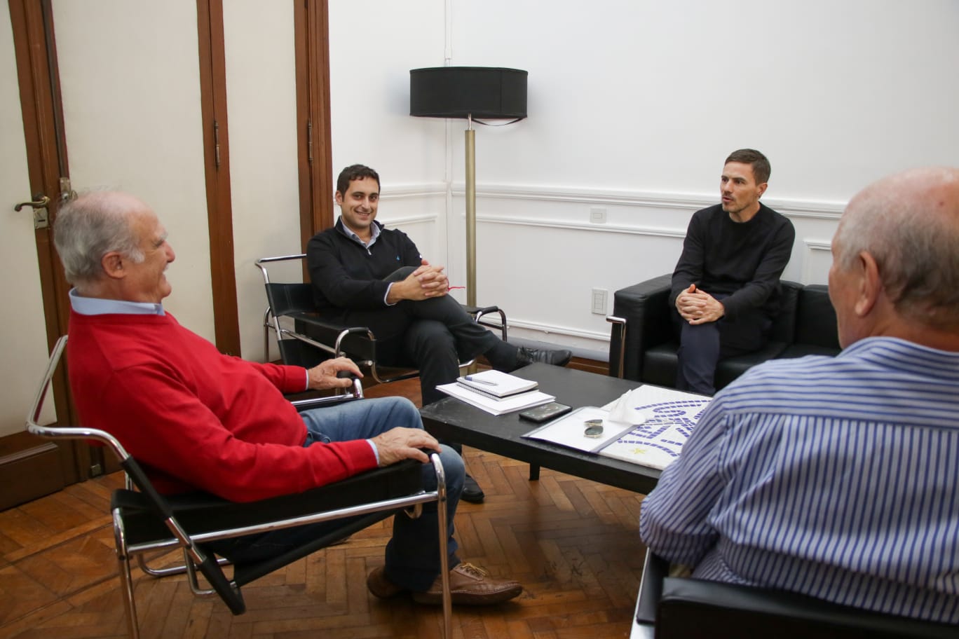 Jorge Alvaro junto al Ministro Augusto Costa y el Subsecretario Juan Cruz Lucero.