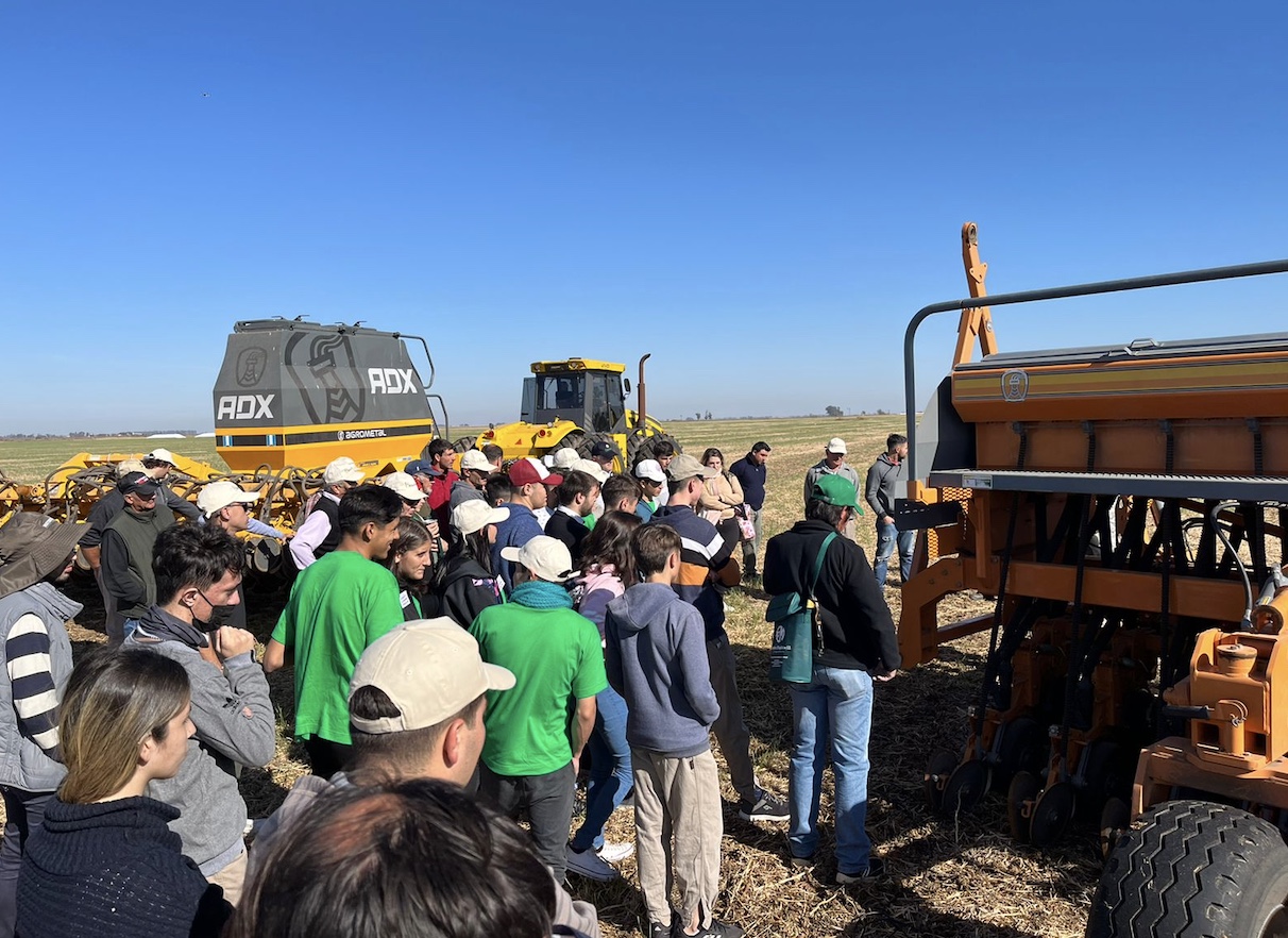 El RENATRE realizó con éxito una capacitación sobre “Calibración de sembradoras y equipos agrícolas” en Buenos Aires