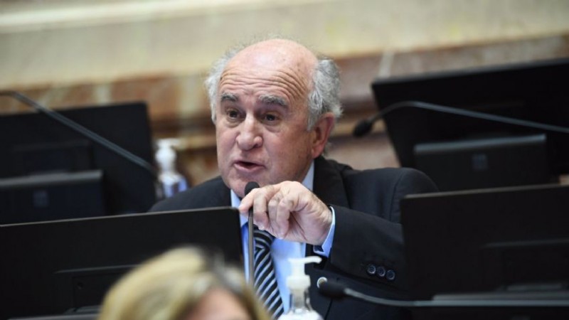 Retenciones: Oscar Parrilli presentó un proyecto de ley para intervenir el mercado de granos