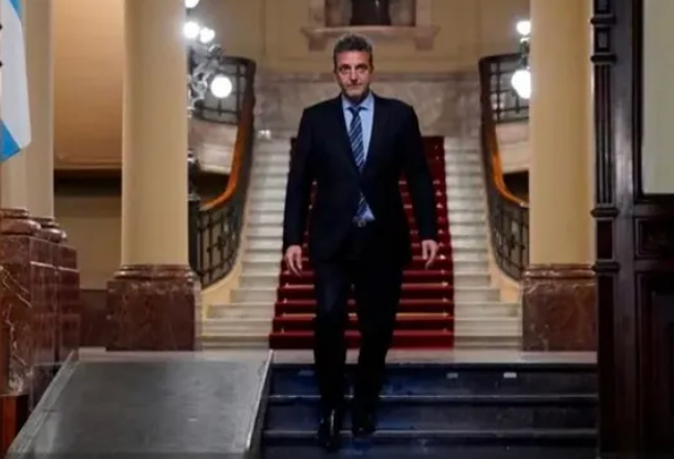 Presencia del campo en la jura de Massa: solo asiste una de las cuatro entidades de la Mesa de Enlace