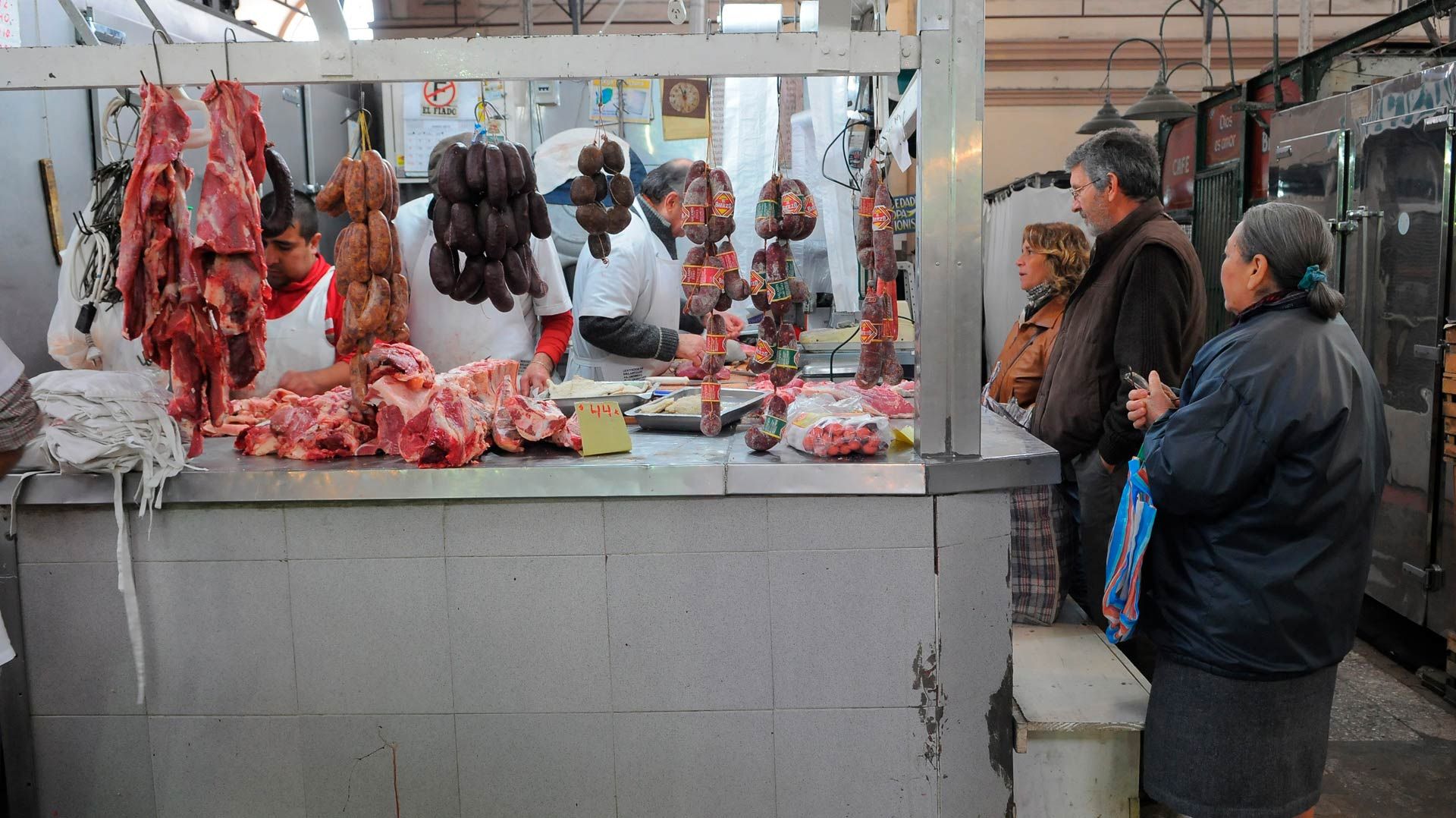 La suba en la hacienda presiona a los mostradores de las carnicerías, que ya empezaron a subir los precios