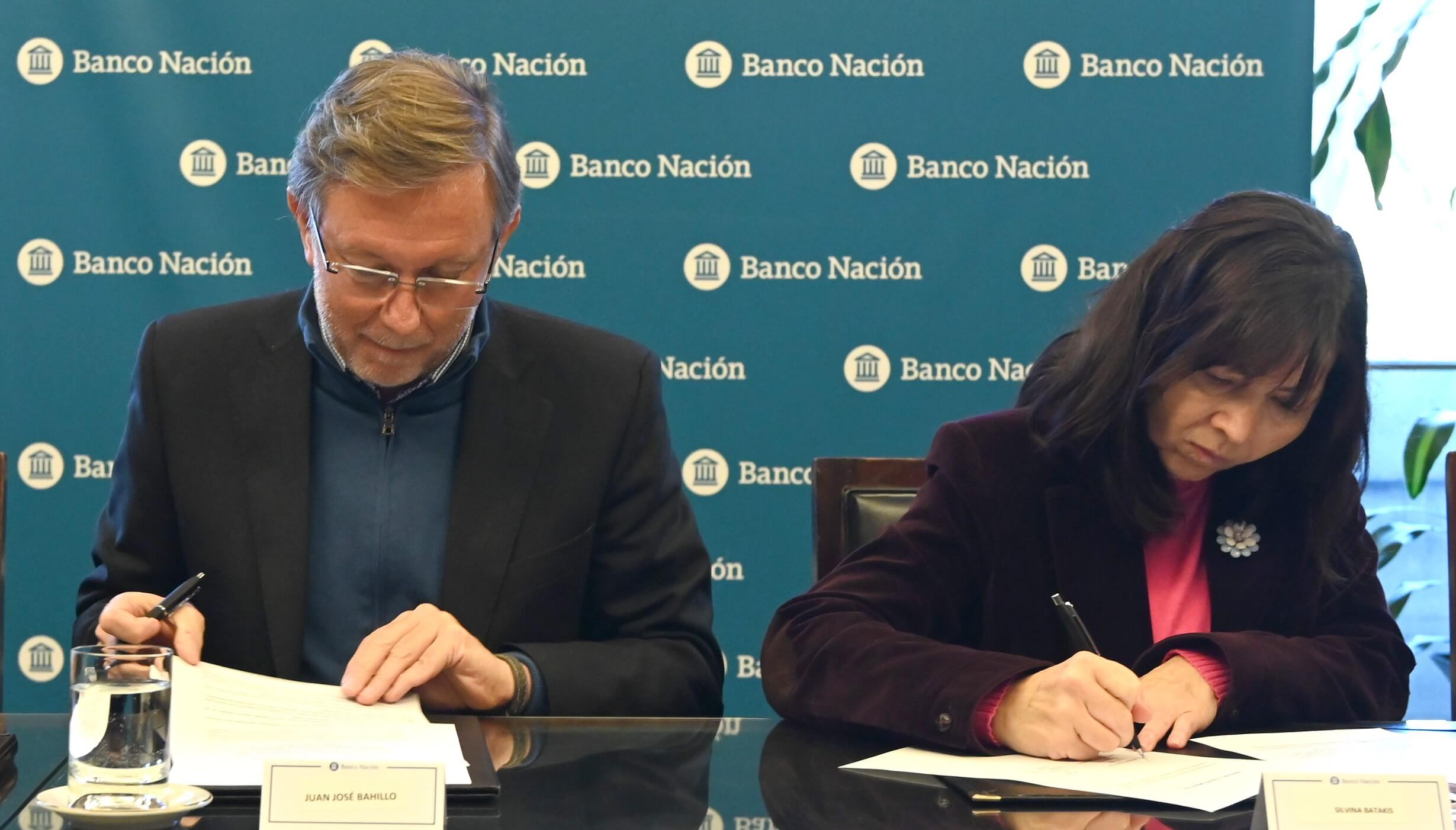 Ofrecen tasas subsidiadas para la compra de maquinaria agrícola y estarán disponibles durante una semana