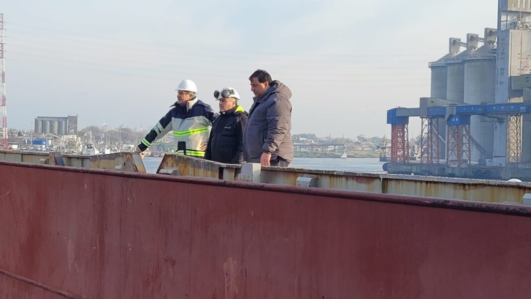 Puerto Quequén reactiva la descarga de fertilizantes en su giro 12