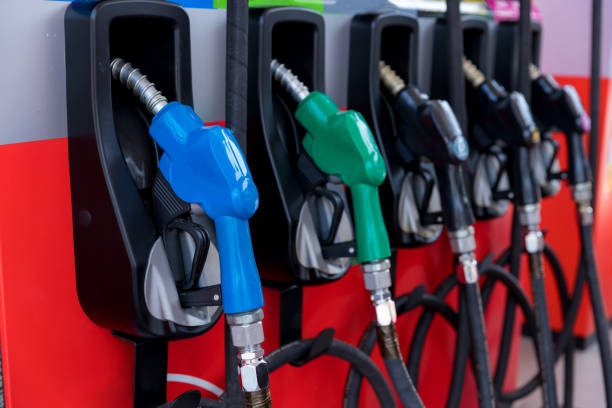 Combustibles: Llegaron los primeros ajustes después de la devaluación anunciada el lunes