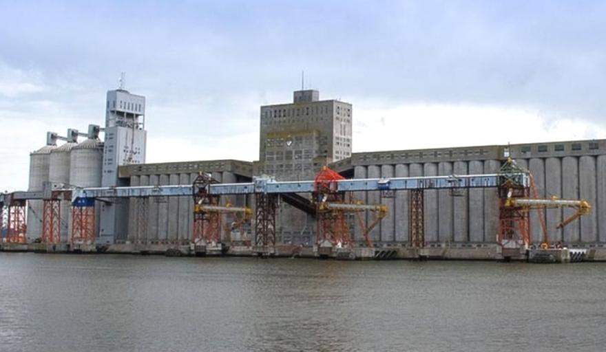 Se anunció la licitación para los elevadores de la Terminal Quequén