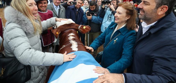 Mondino: “Argentina tiene que recuperar la reputación que alguna vez tuvo”