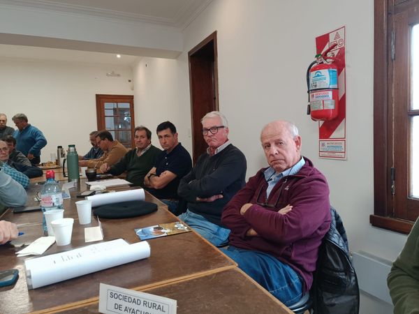 La rural necochense participó de la reunión mensual de Soc. Rurales de Sudeste Bonaerense