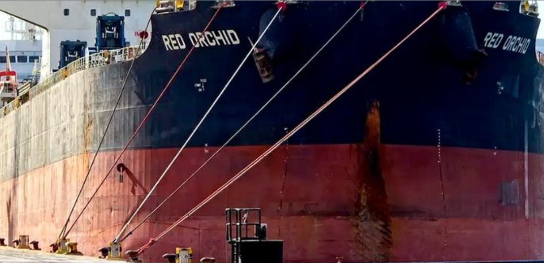 Quequèn: No hay acuerdo y continúa el embargo contra el buque