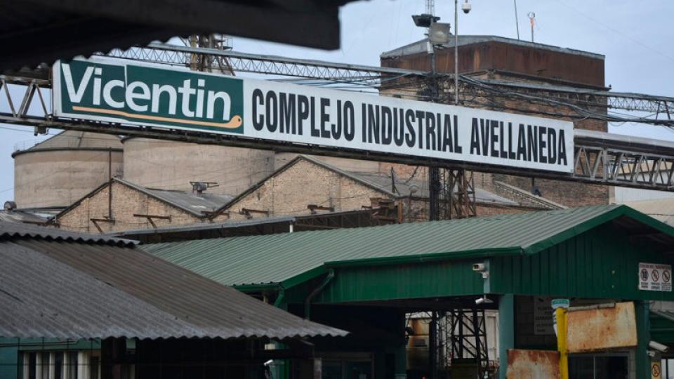 Una empresa financiera sin ninguna experiencia en agro compró deuda por casi 450 M/u$s de acreedores internacionales de Vicentin ¿Quién está detrás?