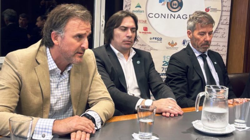 Coninagro reclama que la quita de retenciones sea por ley y pide alivio fiscal para el campo.