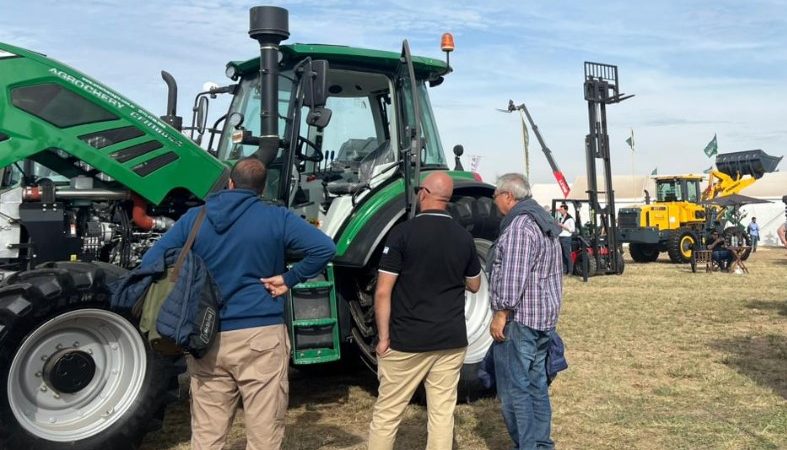 Los tractores chinos ganan terreno y sorprenden en AgroActiva