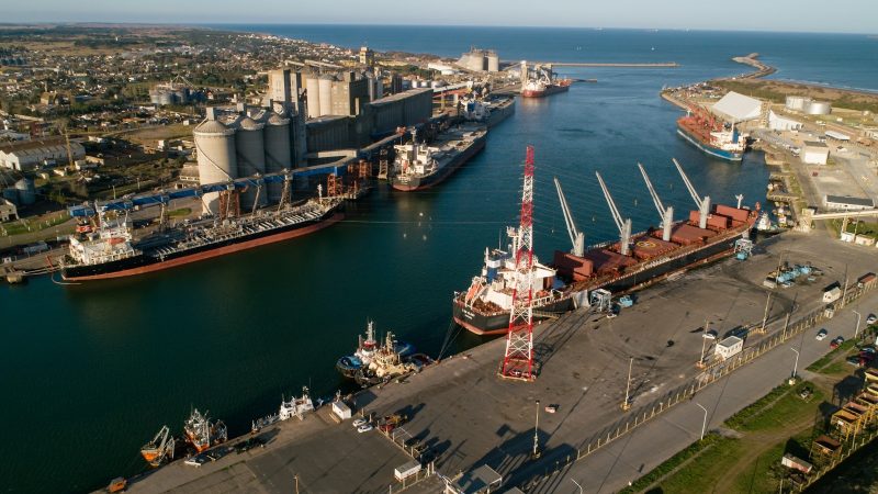 Puerto Quequén obtuvo la habilitación definitiva: un respaldo político e institucional que fortalece al principal puerto del sudeste bonaerense